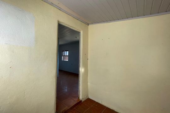 Cozinha de casa para alugar com 1 quarto, 28m² em Scharlau, São Leopoldo