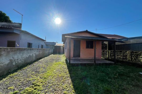 Casa para alugar com 1 quarto, 28m² em Scharlau, São Leopoldo
