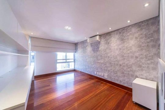Apartamento à venda com 4 quartos, 199m² em Vila Assunção, Santo André