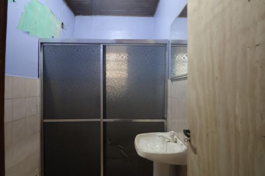 Banheiro de casa para alugar com 1 quarto, 45m² em Fátima, Canoas