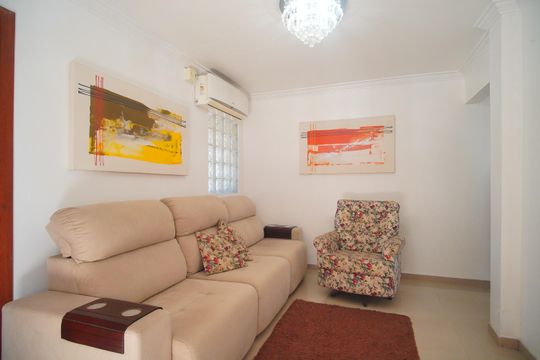 Sala 2 de casa à venda com 5 quartos, 300m² em Industrial, Novo Hamburgo