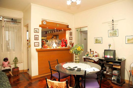 Apartamento à venda com 2 quartos, 60m² em Santana, Porto Alegre