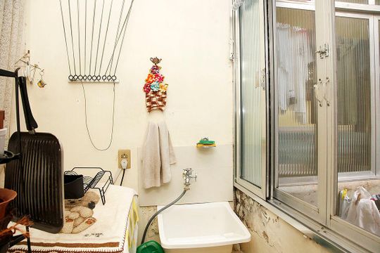Cozinha + Área de Serviço de apartamento à venda com 2 quartos, 60m² em Santana, Porto Alegre