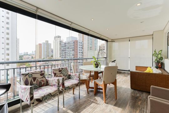 Varanda gourmet de apartamento à venda com 3 quartos, 139m² em Chora Menino, São Paulo