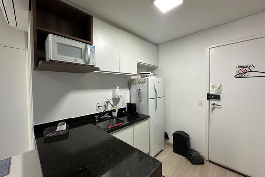 Cozinha de apartamento à venda com 1 quarto, 26m² em Bethaville I, Barueri
