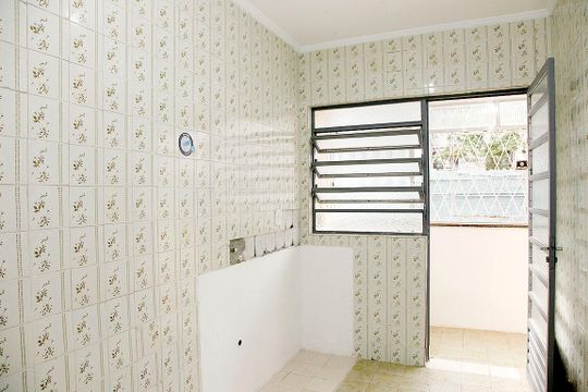 Cozinha de apartamento à venda com 1 quarto, 50m² em Menino Deus, Porto Alegre