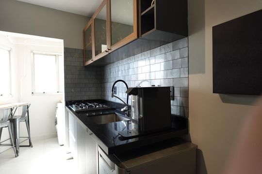 Cozinha de apartamento à venda com 2 quartos, 55m² em Bosque da Saúde, São Paulo