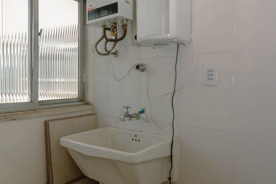 Área de serviço de apartamento para alugar com 1 quarto, 48m² em Centro Histórico, Porto Alegre