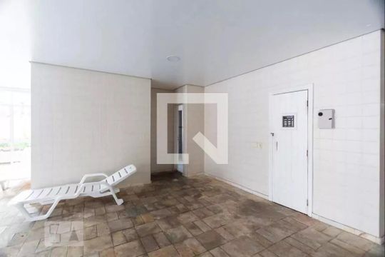 Área comum de apartamento para alugar com 2 quartos, 50m² em Vila Guarani, São Paulo