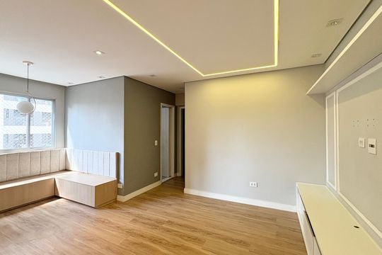 Apartamento para alugar com 2 quartos, 61m² em Vila Sao Vicente, São Paulo