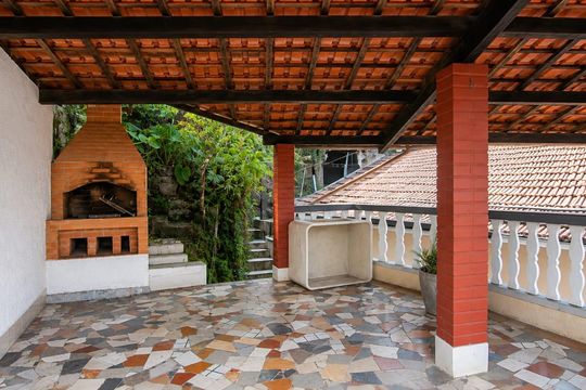 Área Comum de casa para alugar com 3 quartos, 94m² em Duarte Silveira, Petrópolis