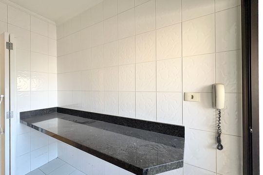Cozinha de apartamento à venda com 2 quartos, 61m² em Vila Primavera, São Paulo