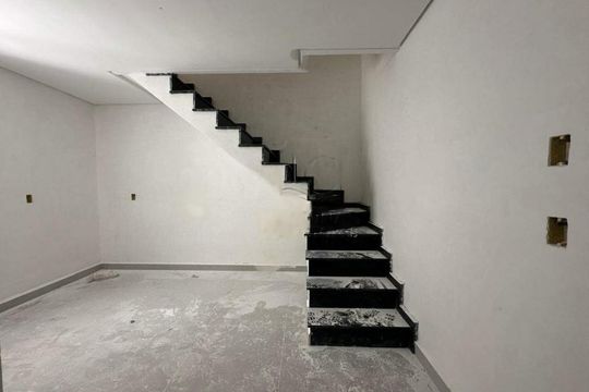 Apartamento à venda com 2 quartos, 112m² em Utinga, Santo André