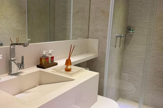 Banheiro de apartamento à venda com 3 quartos, 86m² em Vila Maria Alta, São Paulo