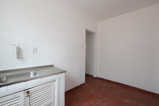 Cozinha de apartamento para alugar com 1 quarto, 31m² em Vila Mariana, São Paulo