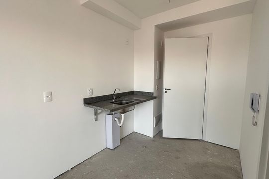 Kitnet/Studio à venda com 1 quarto, 24m² em Santo Amaro, São Paulo
