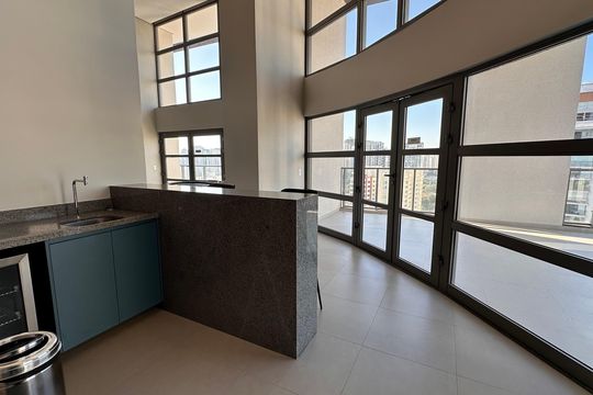 Apartamento à venda com 2 quartos, 61m² em Santo Amaro, São Paulo