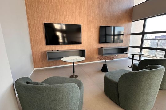Apartamento à venda com 2 quartos, 61m² em Santo Amaro, São Paulo