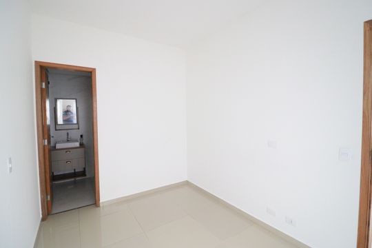 QUARTO de kitnet/studio à venda com 1 quarto, 36m² em Campo Grande, São Paulo