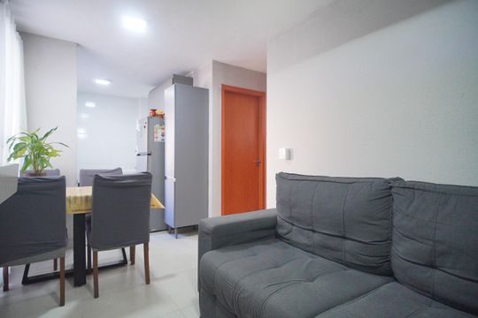 Apartamento à venda com 2 quartos, 40m² em Santos Dumont, São Leopoldo