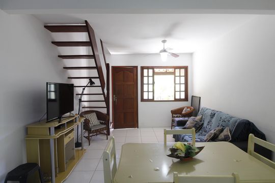 Casa de Condomínio para alugar com 2 quartos, 60m² em Peró, Cabo Frio