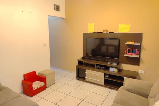 Casa à venda com 1 quarto, 136m² em Parque Sao Rafael, São Paulo