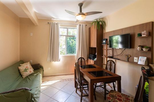 Sala de apartamento à venda com 4 quartos, 57m² em Andaraí, Rio de Janeiro