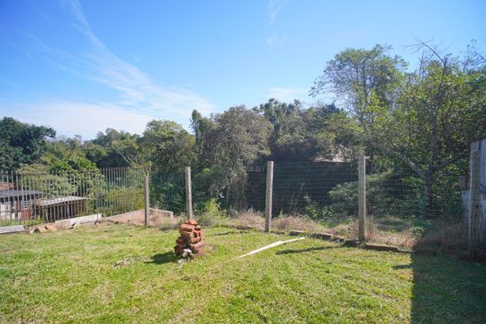 Quintal de casa para alugar com 2 quartos, 70m² em Campestre, São Leopoldo