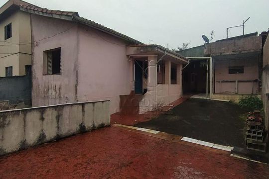 Casa à venda com 2 quartos, 199m² em Condomínio Maracanã, Santo André