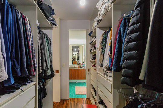 Suite 01 - Closet de apartamento para alugar com 2 quartos, 127m² em Barra Funda, São Paulo