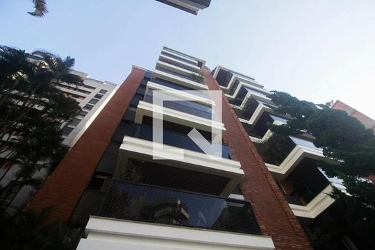 Fachada de apartamento para alugar com 4 quartos, 156m² em Vila Morumbi, São Paulo