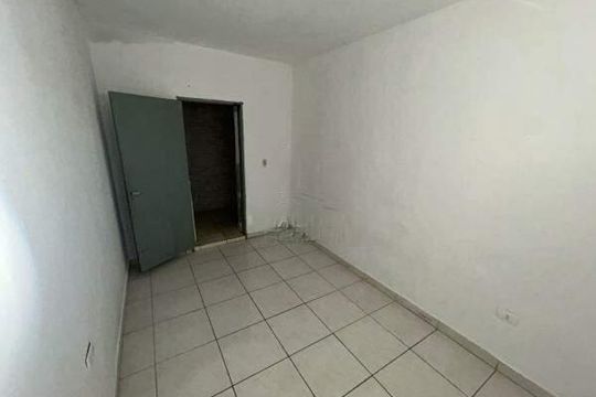 Casa à venda com 3 quartos, 108m² em Cidade São Jorge, Santo André
