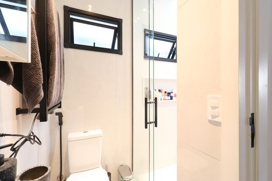 Banheiro da Suíte de casa à venda com 3 quartos, 173m² em Alto de Pinheiros, São Paulo