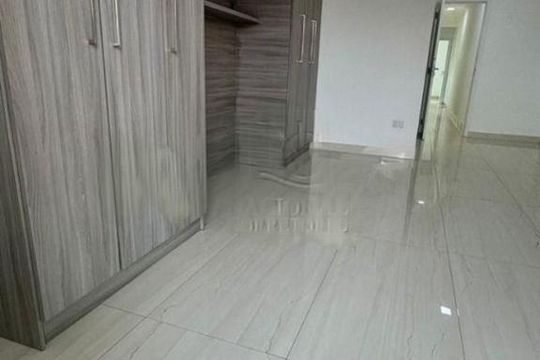 Casa à venda com 3 quartos, 181m² em Vila Camilópolis, Santo André