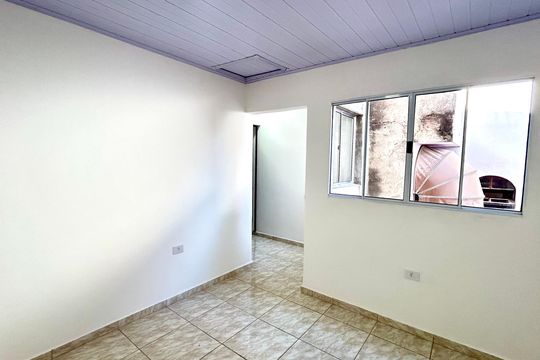 Casa para alugar com 2 quartos, 70m² em Parque Continental Iii, Guarulhos