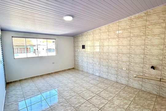 Casa para alugar com 2 quartos, 70m² em Parque Continental Iii, Guarulhos