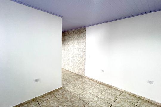 Casa para alugar com 2 quartos, 70m² em Parque Continental Iii, Guarulhos