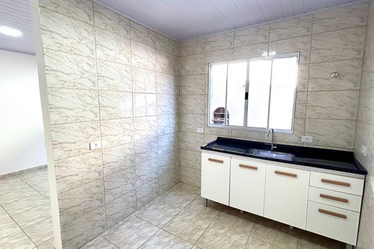 Casa para alugar com 2 quartos, 70m² em Parque Continental Iii, Guarulhos