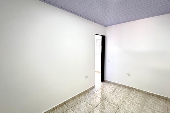 Casa para alugar com 2 quartos, 70m² em Parque Continental Iii, Guarulhos