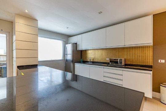 Apartamento à venda com 2 quartos, 50m² em Vila Curuçá, Santo André
