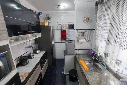 Apartamento à venda com 2 quartos, 50m² em Jardim Adriana, Guarulhos