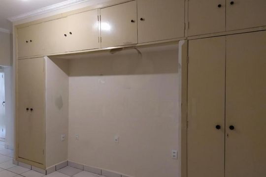 Casa para alugar com 5 quartos, 298m² em Centro, Campinas