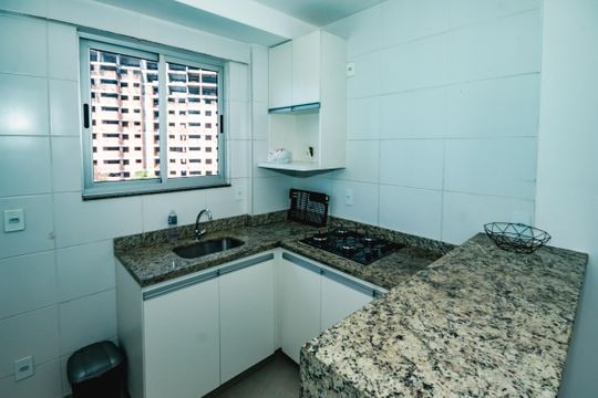 Cozinha de apartamento para alugar com 1 quarto, 40m² em Ouro Preto, Belo Horizonte