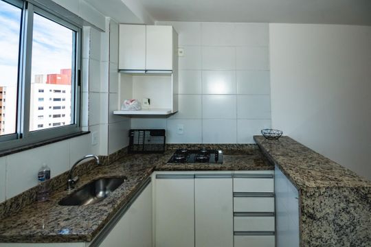 Cozinha de apartamento para alugar com 1 quarto, 40m² em Ouro Preto, Belo Horizonte