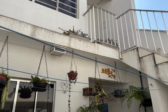 Área externa de casa à venda com 2 quartos, 106m² em Mirandópolis, São Paulo