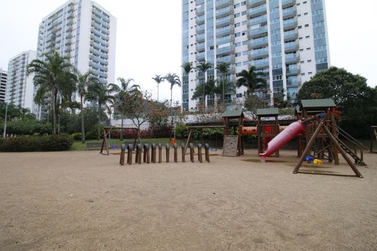 Área comum - Playground de apartamento para alugar com 4 quartos, 165m² em Barra da Tijuca, Rio de Janeiro