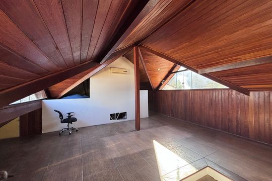 Área comum de casa de condomínio à venda com 3 quartos, 265m² em Vargem Pequena, Rio de Janeiro