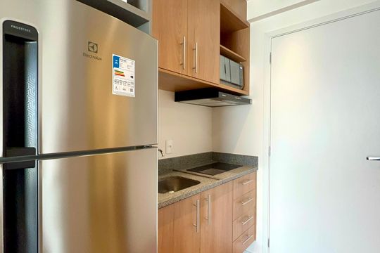Cozinha de kitnet/studio para alugar com 1 quarto, 25m² em Pinheiros, São Paulo