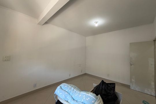 Quarto  de casa à venda com 3 quartos, 120m² em Taquara, Rio de Janeiro