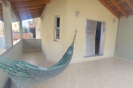 Casa para alugar com 4 quartos, 250m² em Jardim Nossa Senhora do Carmo, São Paulo